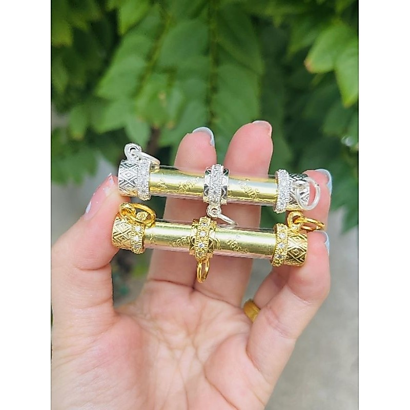 ฝาตะกรุดลายไทย​ฝังเพชร​ประกอบแผ่รยันต์​หลวงปู่ทวด3ห่วง