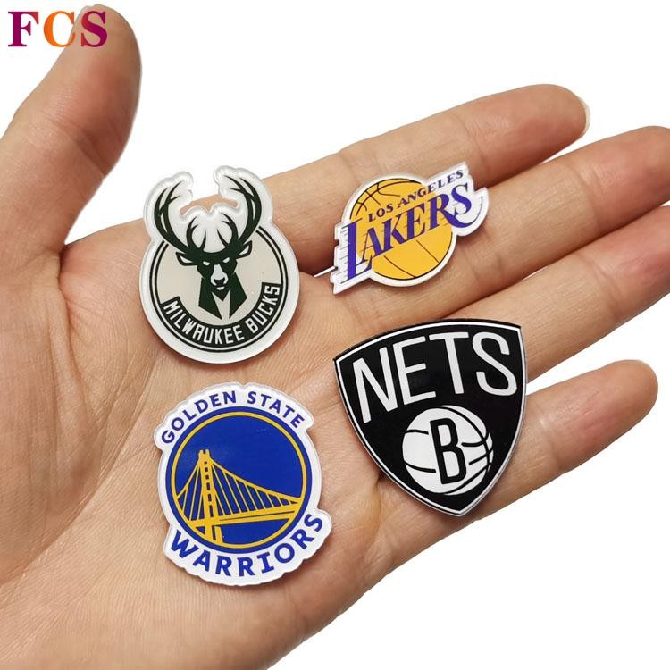 [จัดส่งด่วน] Nets Lakers Celtics Hot Speedboat Wasp Bumblebee Sun Basketball Pin Badge Badge Bag Acc