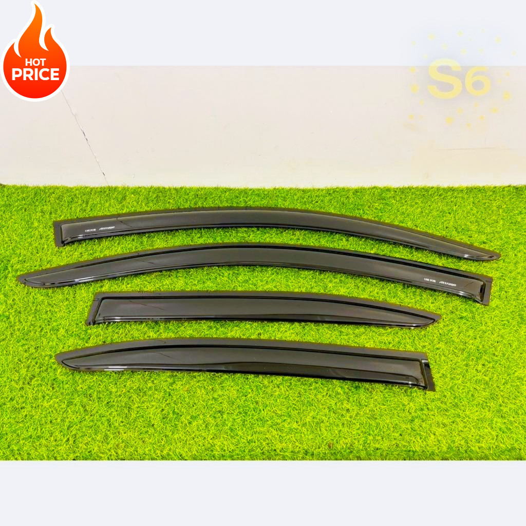 Mitsubishi Attrage 2013-ปัจจุบัน คิ้วกันสาด LA ดำเข้มสุดหรู