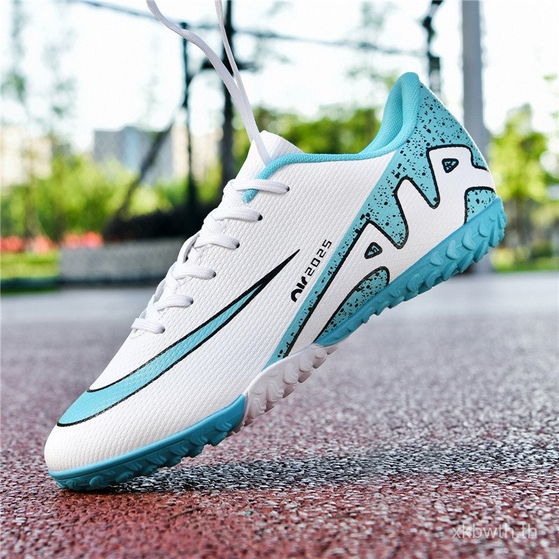 รองเท้าฟุตบอลสไตล์ใหม่ สำหรับผู้ใหญ่และเด็ก สีขาว ใช้งานได้ทั้งการแข่งขันและการฝึกฝน - รูปที่ 7