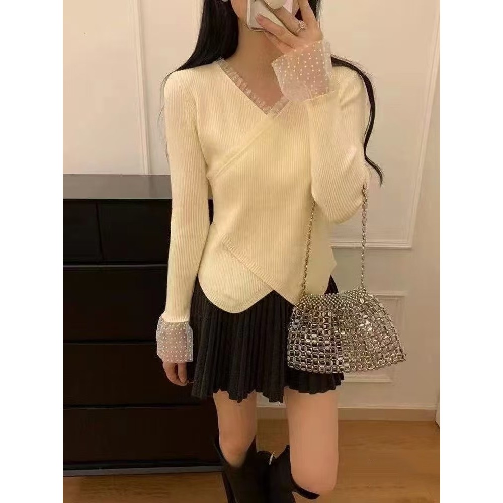 สเวตเตอร์ผู้หญิงฤดูหนาว ลูกไม้ลายสวย ตัดเย็บคอ V ทรงกระบอก สไตล์แฟชั่นฝรั่งเศส CGK2