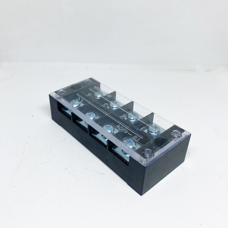 อุปกรณ์ทองแดง TB4504L Terminal Block คงที่ประเภท tb Bar ประเภท 45A/4 บิต Terminal Block 50 ชิ้น Pack