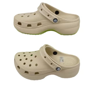 2W2R croos Influencer สไตล์ Cloud Hole รองเท้าผู้หญิงความสูงหนา Soled Breathable Anti-Slip Stepping on Shit รองเท้าแตะรองเท้าแตะ Baotou