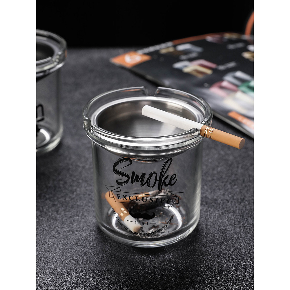 High-End Ashtray Creative Trend ห้องนั่งเล่นในครัวเรือนกันฝุ่น Ashtray สํานักงานที่ไม่ซ้ํากันนาฬิกาท