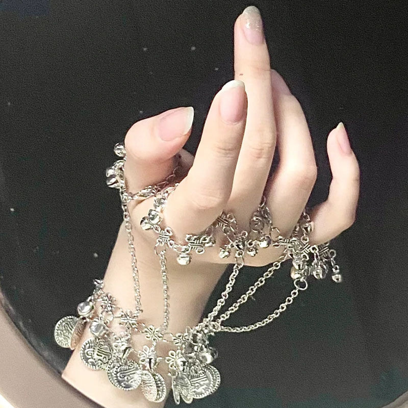 สร้อยข้อมือกระดิ่งแบบดั้งเดิมสำหรับลุคHanfu จากZixia Super Fairy