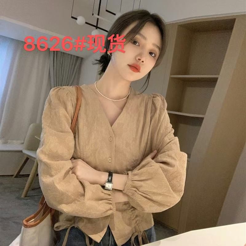 เสื้อแขนยาวผู้หญิง สไตล์ฝรั่งเศส ออกแบบเก๋ไก๋ คอวีสั้น เหมาะสมทุกโอกาสในฤดูใบไม้ร่วงและใบไม้ผลิ