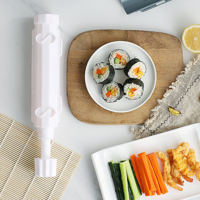 แม่พิมพ์ซูชิ Rocket Sushi Tube Tool Equipmenturoy Tempinging จรวดวัสดุวัสดุ 紫菜包 ทําลายของเล่น 料理手 จร