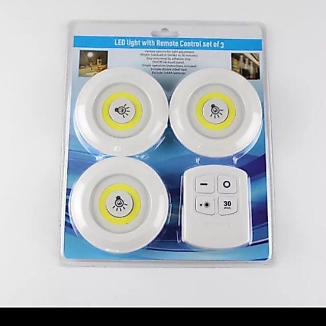 ไฟ LED ฉุกเฉินในบ้านหรือนอกบ้าน ใส่ถ่าน 3A3ก้อน มีรีโมทพร้อมตั้งเวลาได้