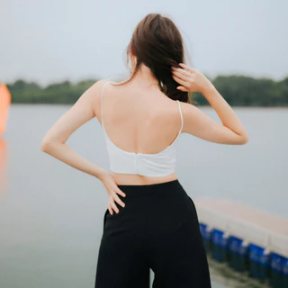 Lism S-031 Sleek Curve Cami เสื้อครอปสายเดี่ยว