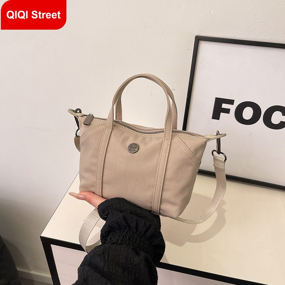 กระเป๋าสะพายข้างผ้าไนลอนกันน้ำ ทรงคลาสสิค ขนาดเล็ก สไตล์แฟชั่นสำหรับผู้หญิง