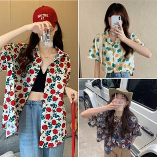 Bella Shop เสื้อแฟชั่นหญิ เสื้อเอวลอย คอวี กระดุม สไตล์รีสอร…