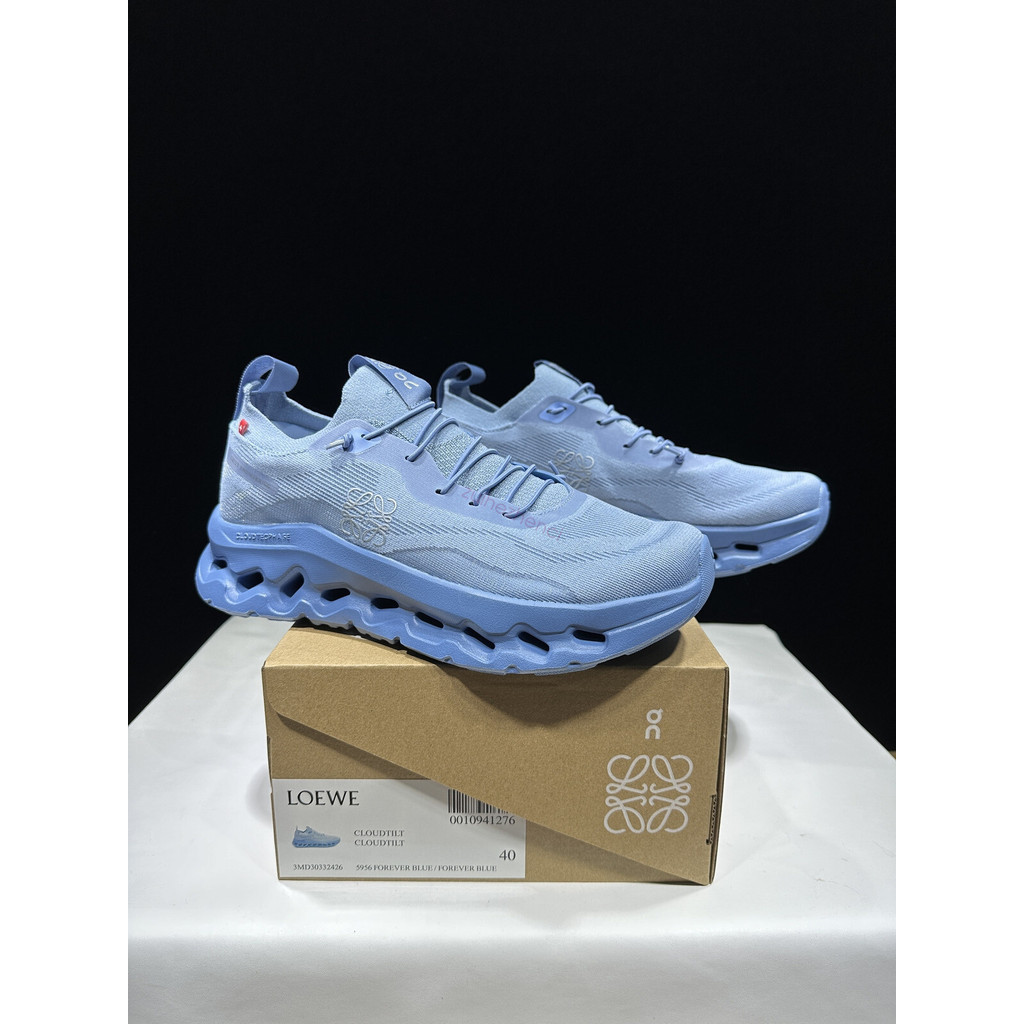 On x LOEWE Mens Cloudtrack LOEWE Blue รองเท้าผ้าใบขนาดผู้ชาย