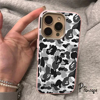 เคสไอโฟน 16 สำหรับ IPhone 17 air 15 13 11 16 14 12 ProMax 15 14 16 Plus XR X แฟชั่นสีเขียวลายลายพรางหนังพื้นผิวโทรศัพท