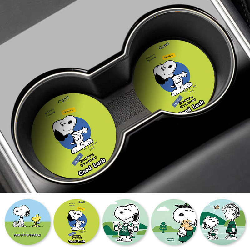 [GOOD LUCK ]จานรองแก้วรถยนต์ Snoopy รถสล็อตถ้วยสร้างสรรค์เสื่อกันลื่นสากล