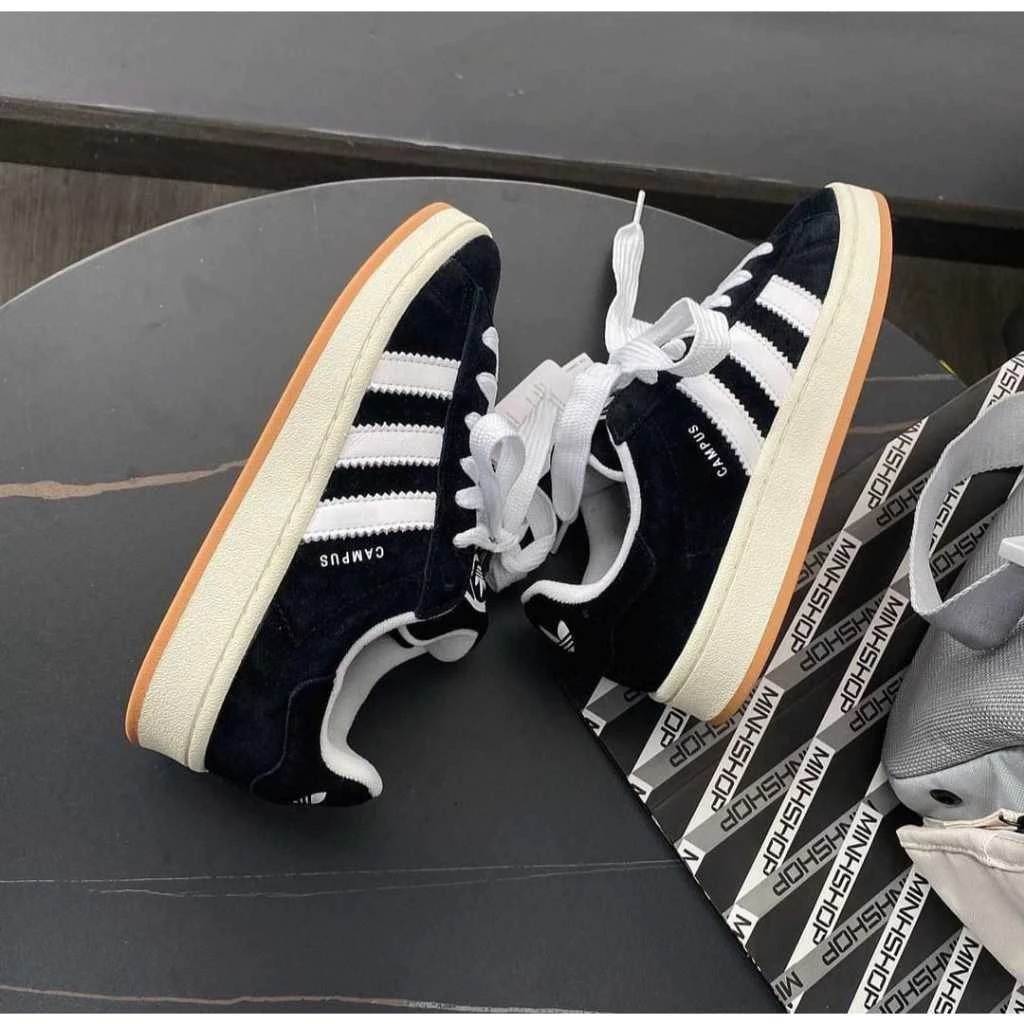 Oos White Black School Shoes รองเท้าผ้าใบลําลองสีขาวสีดําผู้ชายผู้หญิง