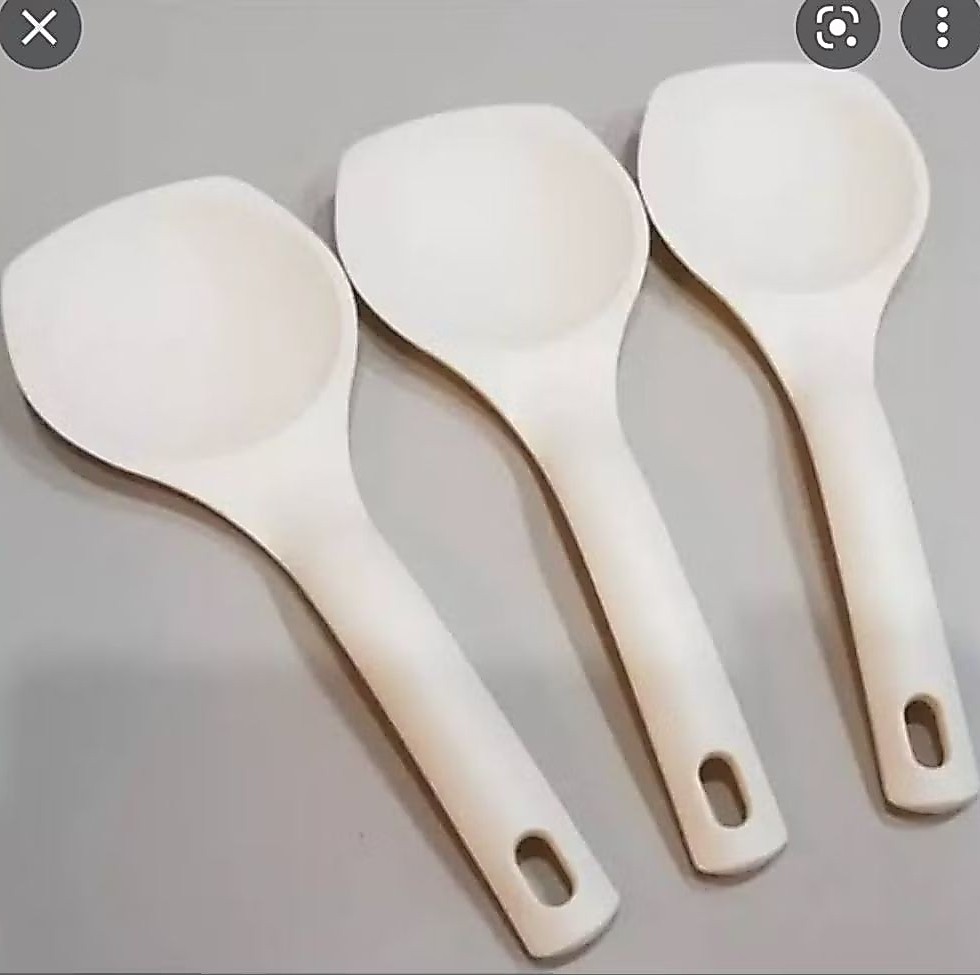 Tupperware ทัพพีมหัศจรรย์ ทัพพีตักข้าว ข้าวไม่ติด ล้างง่าย ทนร้อน(1ด้าม)