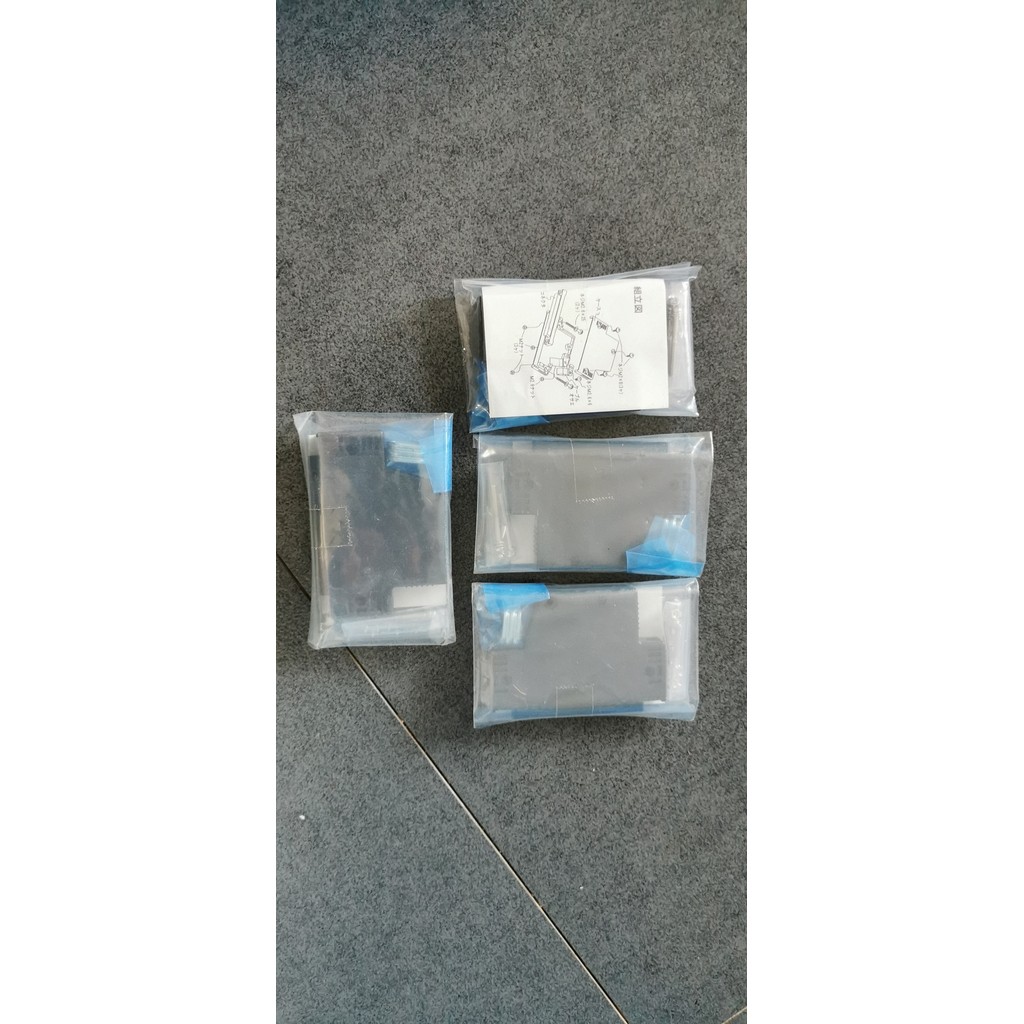 ** OMRON PLC ใช้ปลั๊ก 40 พินพร้อมสาย C500-CE404/CE405 A6CON4 ยี่ห้อใหม่