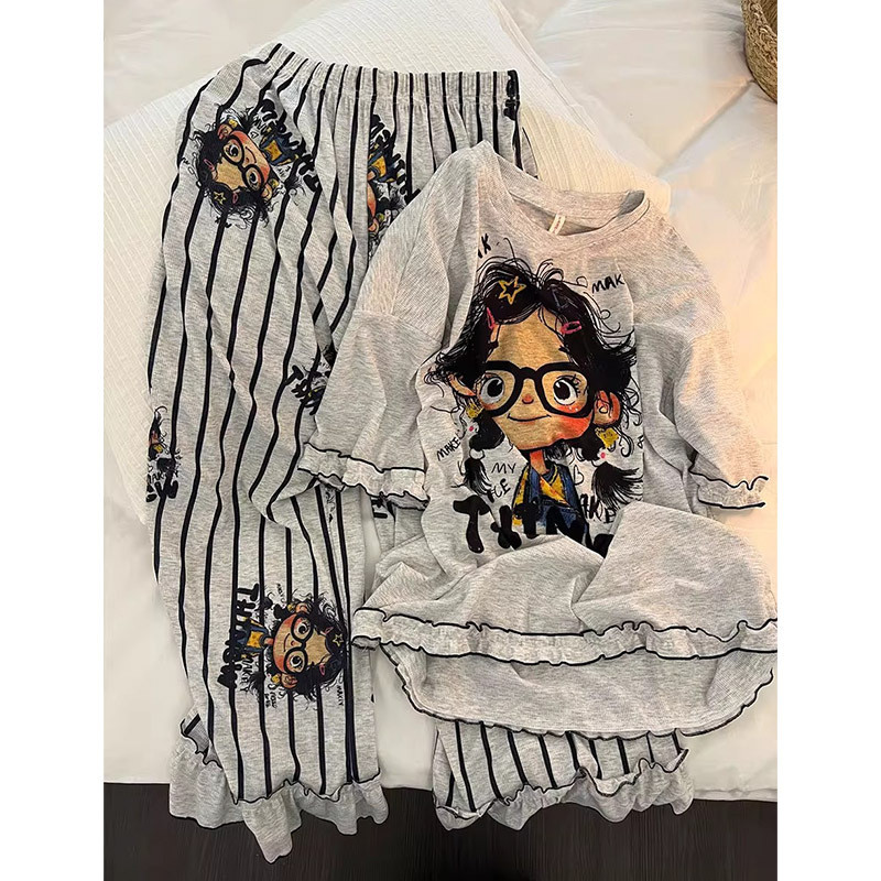 ชุดนอนสำหรับสตรี สไตล์หวานน่ารักแขนสั้นแบบการ์ตูน กางเกงทรงหลวมขาสั้น พร้อมไซส์ใหญ่ jz919sy