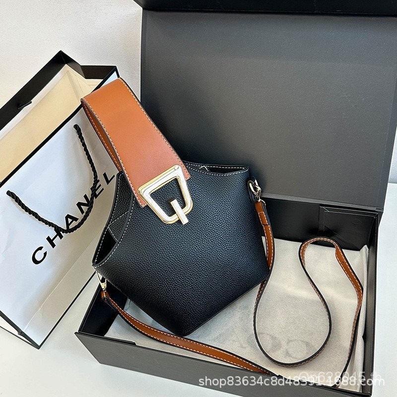 กระเป๋าสะพายและถือ mujer premium สำหรับการข้ามพรมแดน ดีไซน์ใหม่จาก dm2