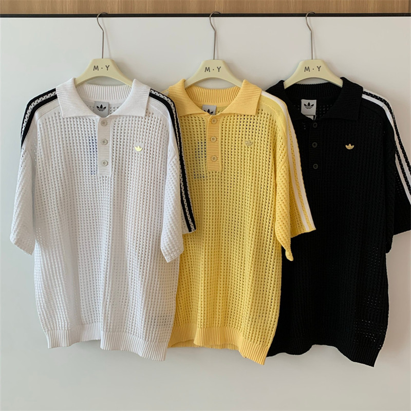 เสื้อโปโลถักกลวงปักลายพร้อมเสื้อยืดคอปกวินเทจ