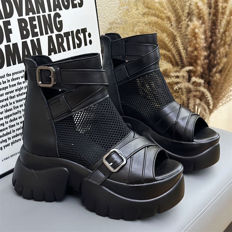 Hollow Martin รองเท้าสั้นหนา Soled ด้านในความสูง 8 ซม.ฤดูใบไม้ผลิฤดูร้อนน้ําหนักเบา All-Match Anti-S