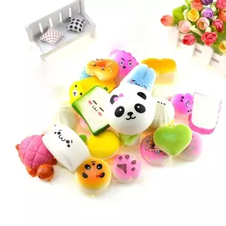Becoli Squishes ของเล่น,ของเล่นขนมปังกล้วยนุ่ม, ของขวัญวันเกิด Kawaii พวงกุญแจน่ารักมินิขนาดบีบเค้กของเล่นเด็ก