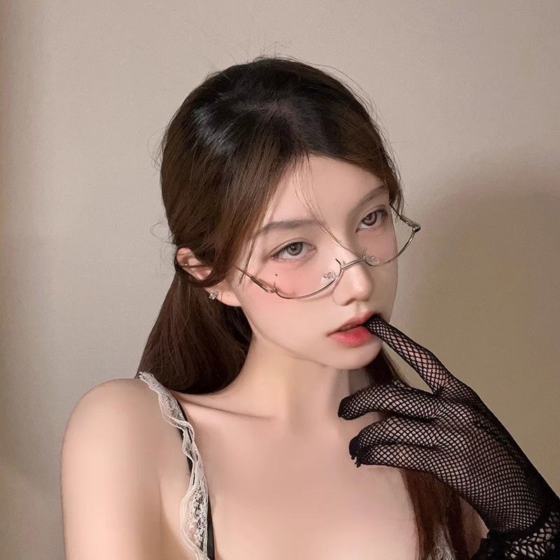 Metallic Two-dimensional Half-frame Glasses for Women, Ins Pure Desire Style, Japanese Soft Girl Int