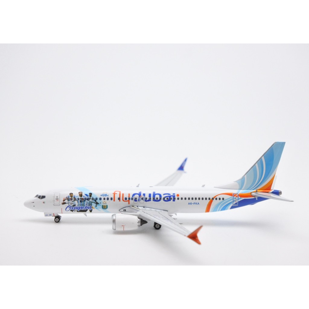 PH04503 1:400 迪空 โบอิ้ง 737 MAX 8 A6-FKB 现货