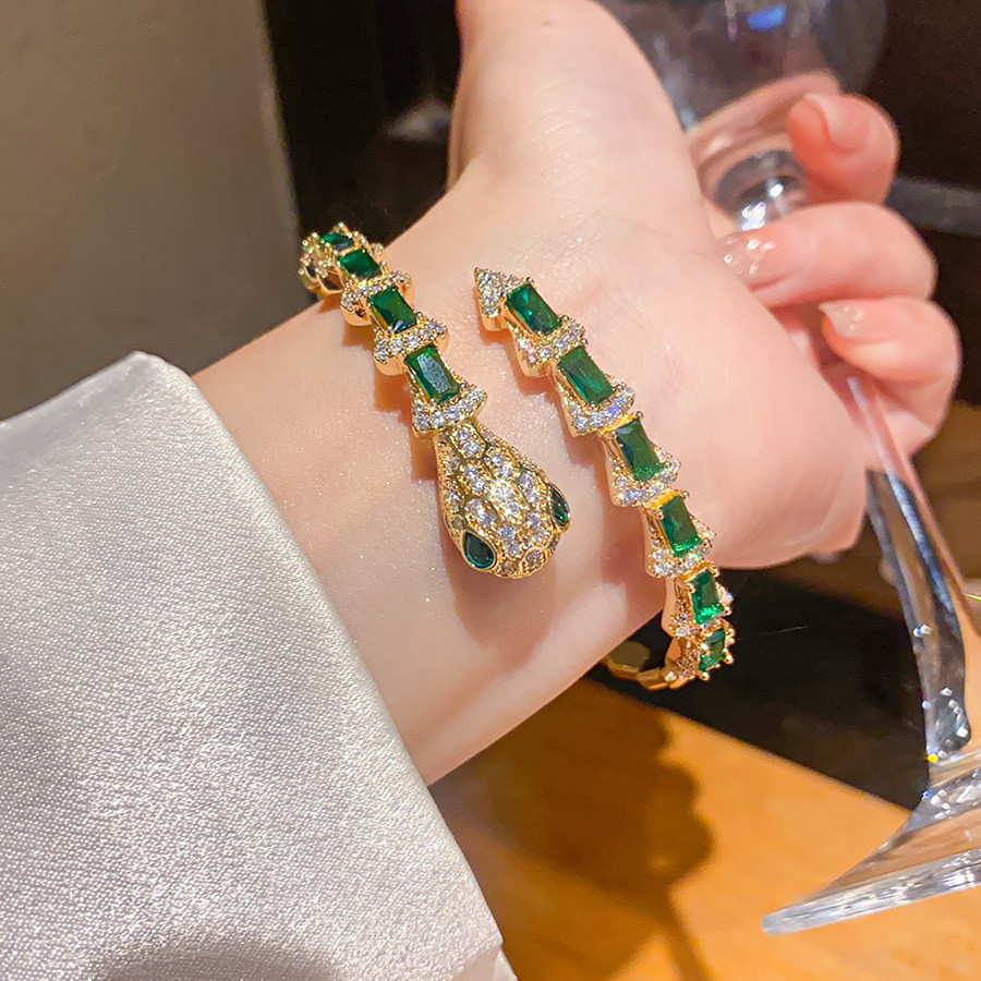 สร้อยข้อมือแบบงู เพทาย เปิดที่ สไตล์จีน อินเทรนด์ หรูหรา สำหรับผู้หญิง