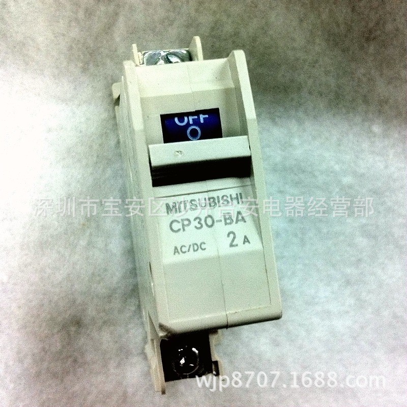 ญี่ปุ่น MITSUBISHI อุปกรณ์ MITSUBISHI เซอร์กิตเบรกเกอร์ CP30-BA 1P 2A 3A 5A
