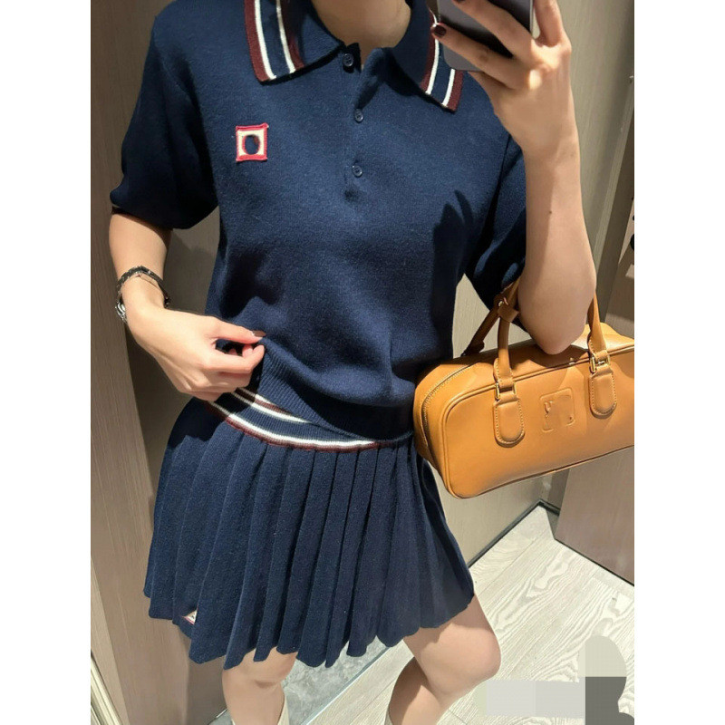 PGJ0 MI*U Girl's Turn-Down Collar Knitted Short Sleeve Top+Vest pleated short skirt set with color-b