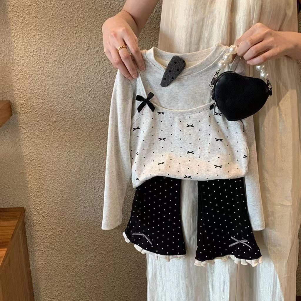 เสื้อยืดเด็กผู้หญิงแขนยาว 90-140 cm พร้อมโบว์ปลอม และกางเกงบานสูท แฟชั่นฤดูใบไม้ผลิ