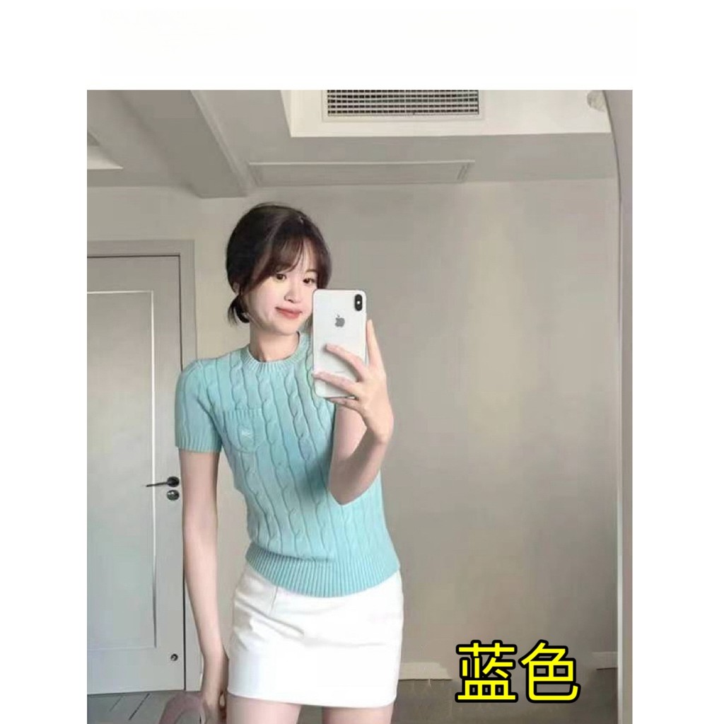 เสื้อปักไหล่หน้าบิด A Minks Joy A2G9