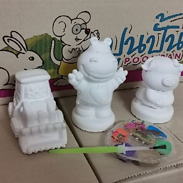 ปูนปั้น ปูนปลาสเตอร์พร้อมถาดสีไร้สาร  1ชุด 3ตัว 30บาท