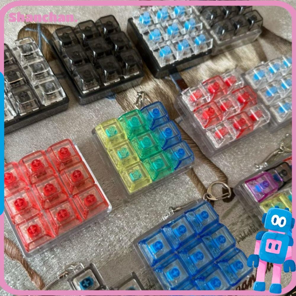SHANCHAN Fidget พวงกุญแจ, ปุ่มปุ่มกดคีย์บอร์ดนิ้ว, ผ่อนคลายความเครียด 9 คีย์ DIY คีย์บอร์ดของเล่นหยิกผู้ใหญ่
