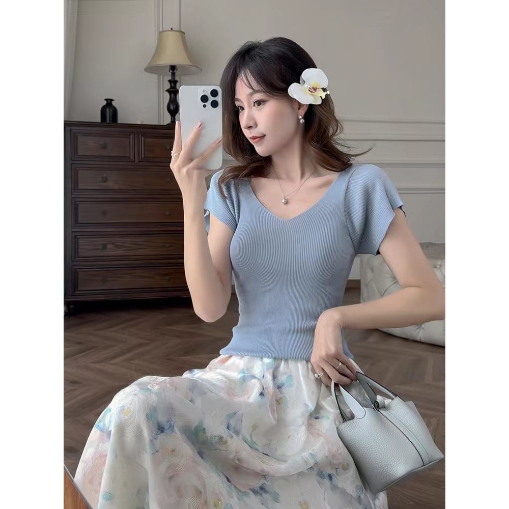 Zhang Astringent 24SS "ฤดูร้อน Weiyang" Zero Pressure Mulberry Silk Tencel V คอถักแขนสั้น Top Happy 