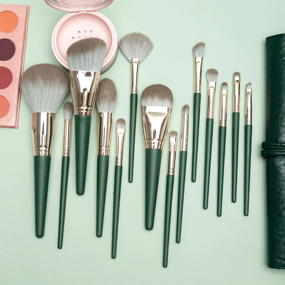 ชุดแปรงแต่งหน้า 14 ชิ้น พร้อมกระเป๋า thumbnail 10