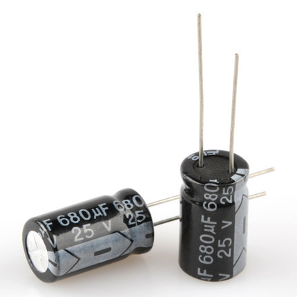ยี่ห้อใหม่ In-Line Electrolytic Capacitor 25V680uF 680UF25V