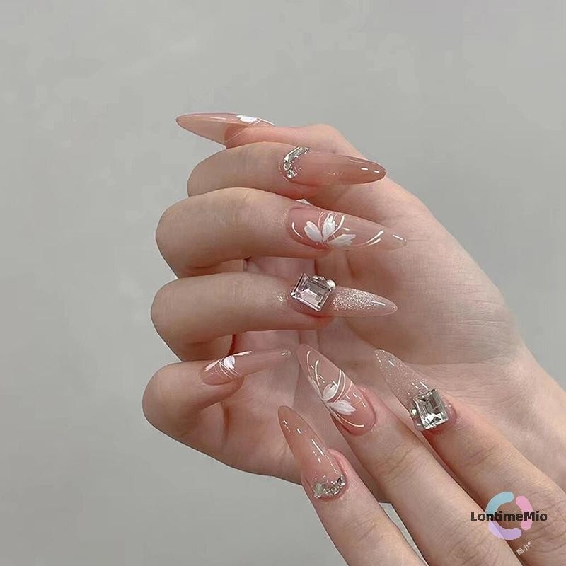 LontimeMio] White Magnolia Flower Hand Drawn Temperament Nail Sticker Enhancement กาวรูปลอกตกแต่งใหม่ ราคา ถูกที่สุด ดีลบีเคเค แกลเลอรีภาพที่ 2