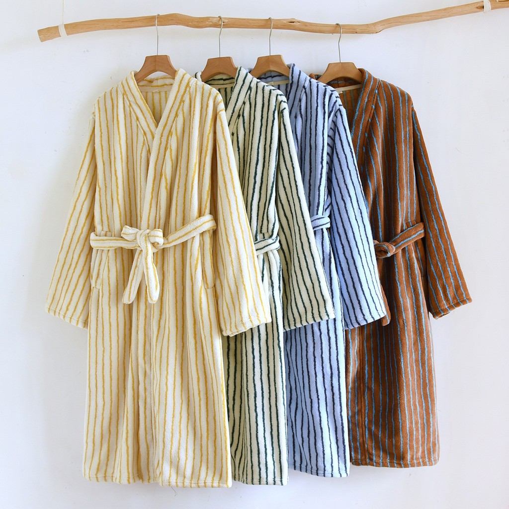 เสื้อคลุมอาบน้ํา/ชุดนอน/สุภาพสตรีฤดูใบไม้ร่วงฤดูหนาวหนาเสื้อคลุมอาบน้ํา/ชุดราตรี/ยาวอบอุ่นลายเสื้อคลุมอาบน้ําผ้าสักหลาดหลวม/เจ้าของกลางค