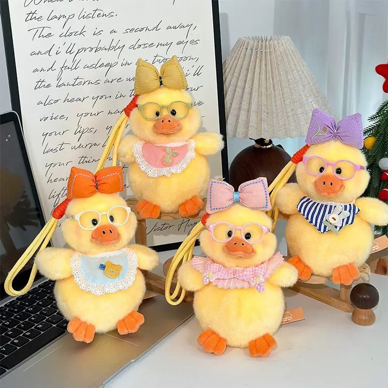 [ใหม่] TEDDY BEAR KEYCHAIN WITH FRAGRANT BEADS