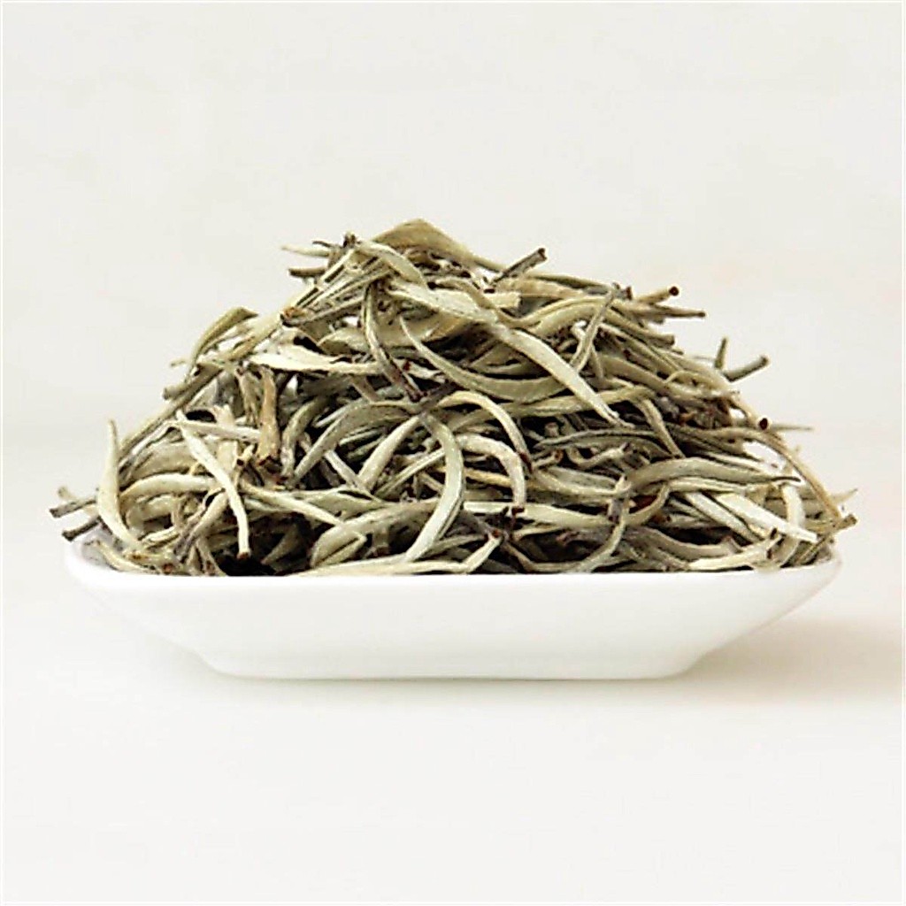 จีนอินทรีย์ Bai Hao Yin Zhen เข็มเงินสีขาวหลวม Leaf Buds ชาจีนอินทรีย์ Bai Hao Yin Zhen เข็มเงินสีขาวหลวม Leaf Buds ชาจีนอินทรีย์ Bai Hao Yin Zhen