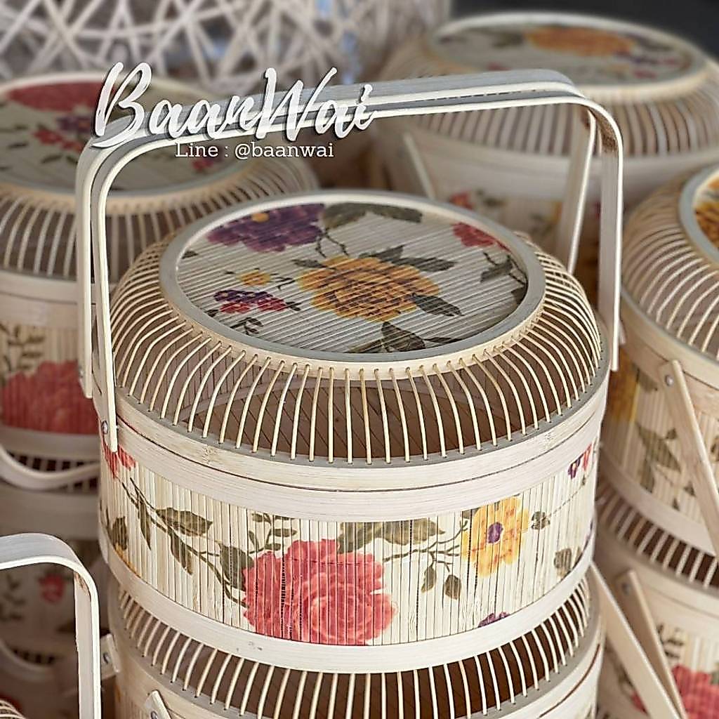 บ้านหวาย-กล่องไผ่มงคล มั่งมี รุ่นเสื่อไม้ไผ่ (ฝากรงนก) ลายโบตั๋น