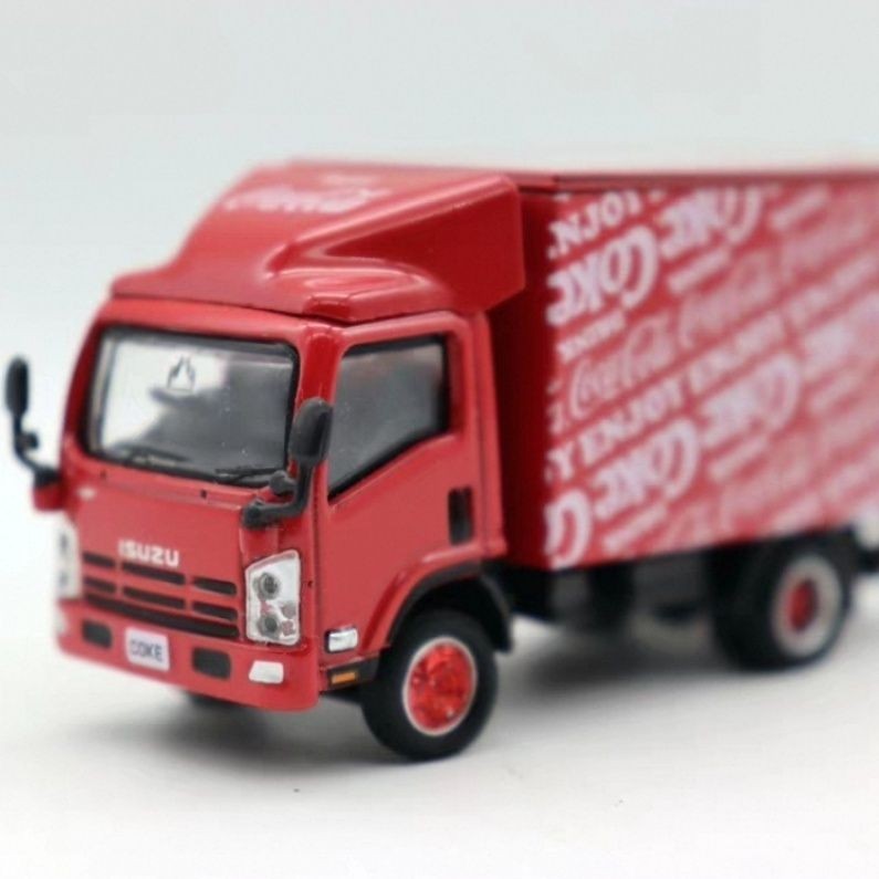 TINY Micro Shadow COKE 1/76 ISUZU Suzuki ISUZU รถบรรทุกช่อง Light Card Cola Transporter รุ่น