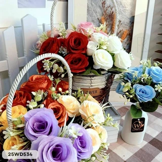 กุหลาบแซม 5 ก้าน 7 ดอก หน้าดอก 5 cm. สูง 27 cm.