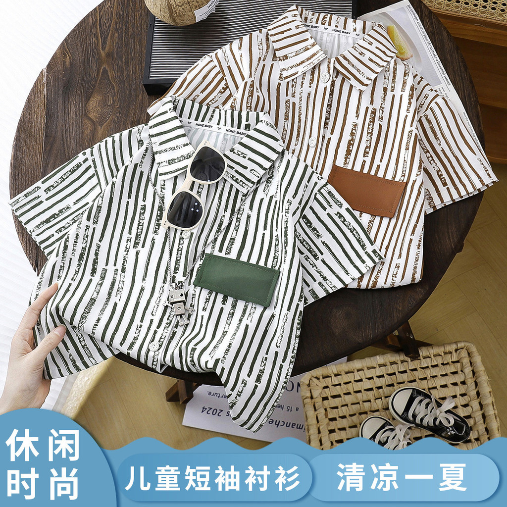 เสื้อแฟชั่นแขนสั้นสำหรับเด็กชาย ขนาด 80-140 ซม. ออกแบบใหม่ มีลายป้ายตัวอักษร