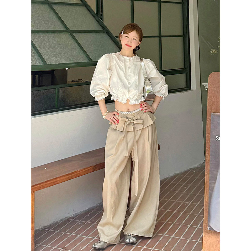 การออกแบบอ่อนโยนลูกไม้สั้นสามไตรมาสแขนเสื้อฤดูร้อน ผอมลง ดูกางเกงลําลองสูท