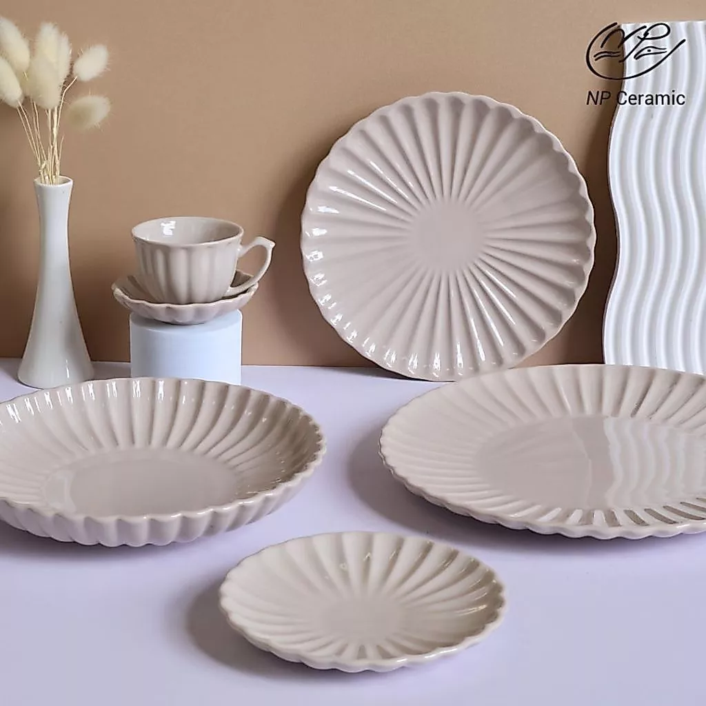 [ลดสูงสุด 80%] NP Ceramic จานเซรามิค จานเปลือกหอยสีเบจ สวยหรู