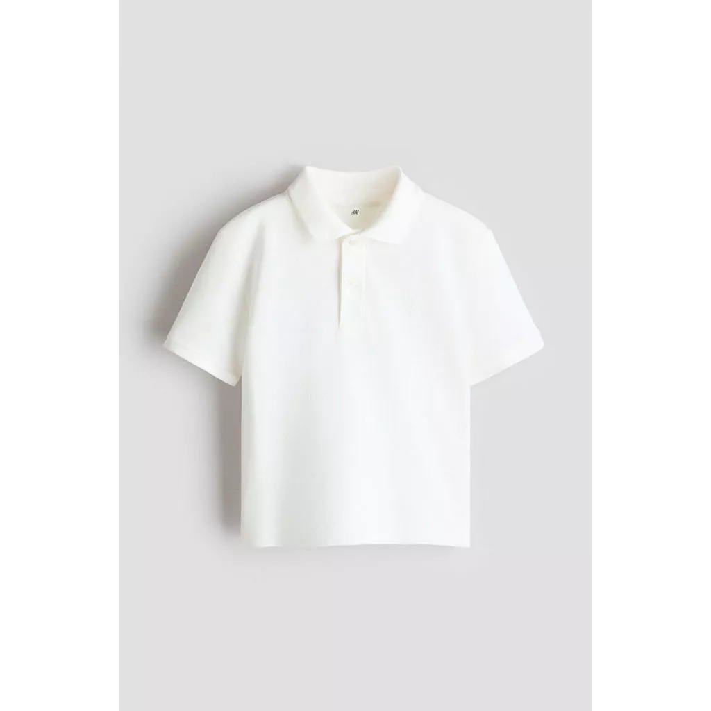 H&M(เอชแอนด์เอ็ม) เสื้อโปโลผ้าปิเก้ปักลาย เด็กชาย 1324534_6