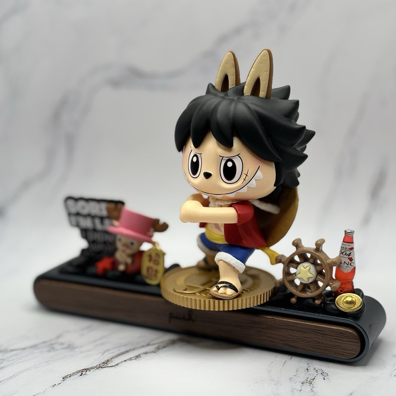 POP MART ใหม่ ️ATHENTIC Labubu The Monsters [MONKEY. ดี LUFFY] แสดงผล DP0008